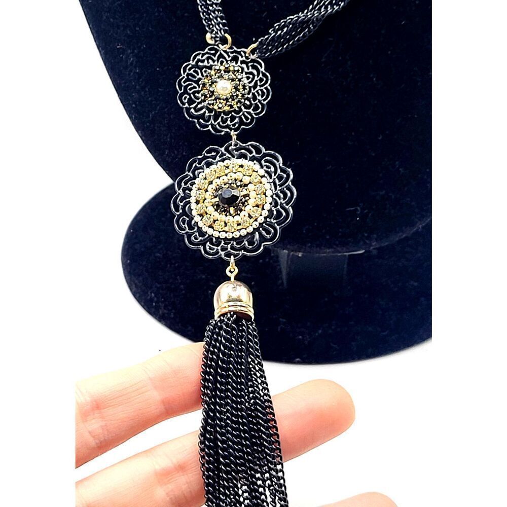 Charming Charlie Mulitlayer Chain Boiho Medallion Fringed Pendant Necklace 28in
